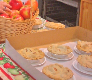The apple pies at the Big E featured a mix of varieties. (Bar Lois Weeks photo)