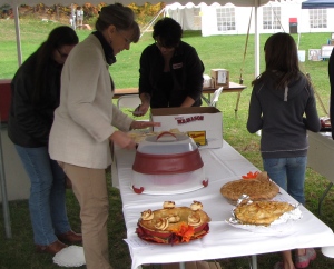 Theresa Matthews' winning 2014 Great New England Apple Pie Contest pie is in the foreground. (Russell Steven Powell photo)